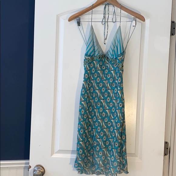 Dress - Picture 1 of 3